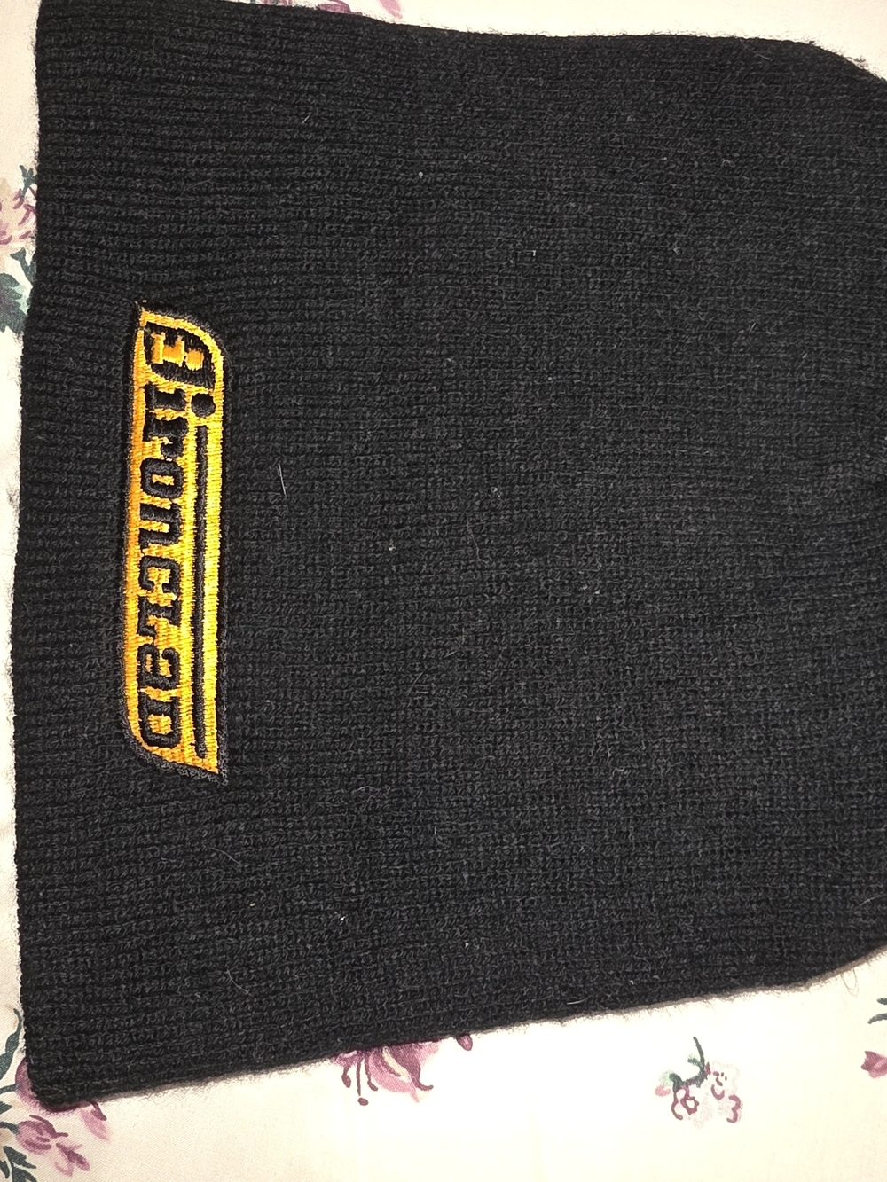 Etnies Black Knit Beanie with Yellow Logo